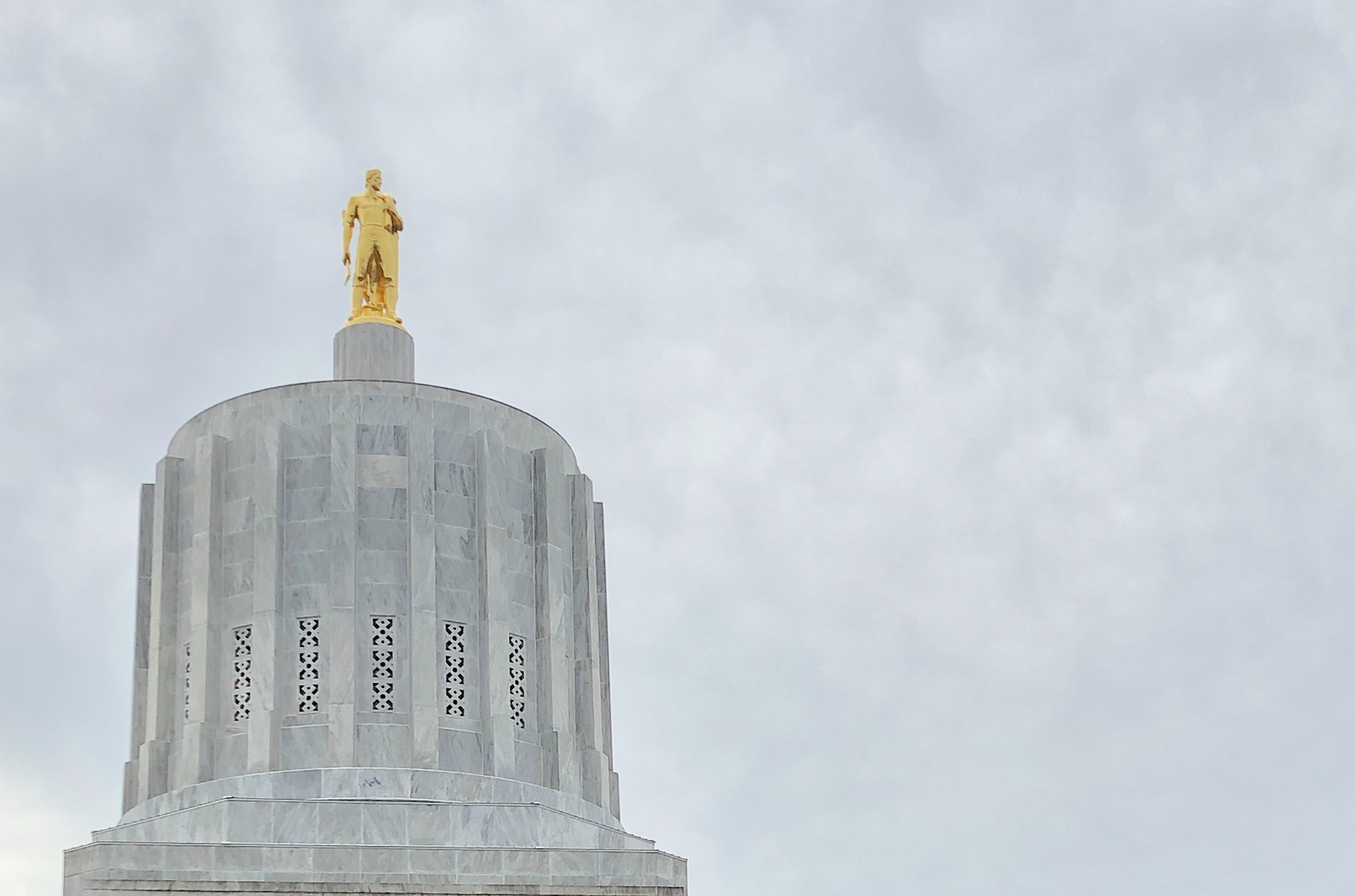 Oregon Republicans Walk Out Over Climate Legislation