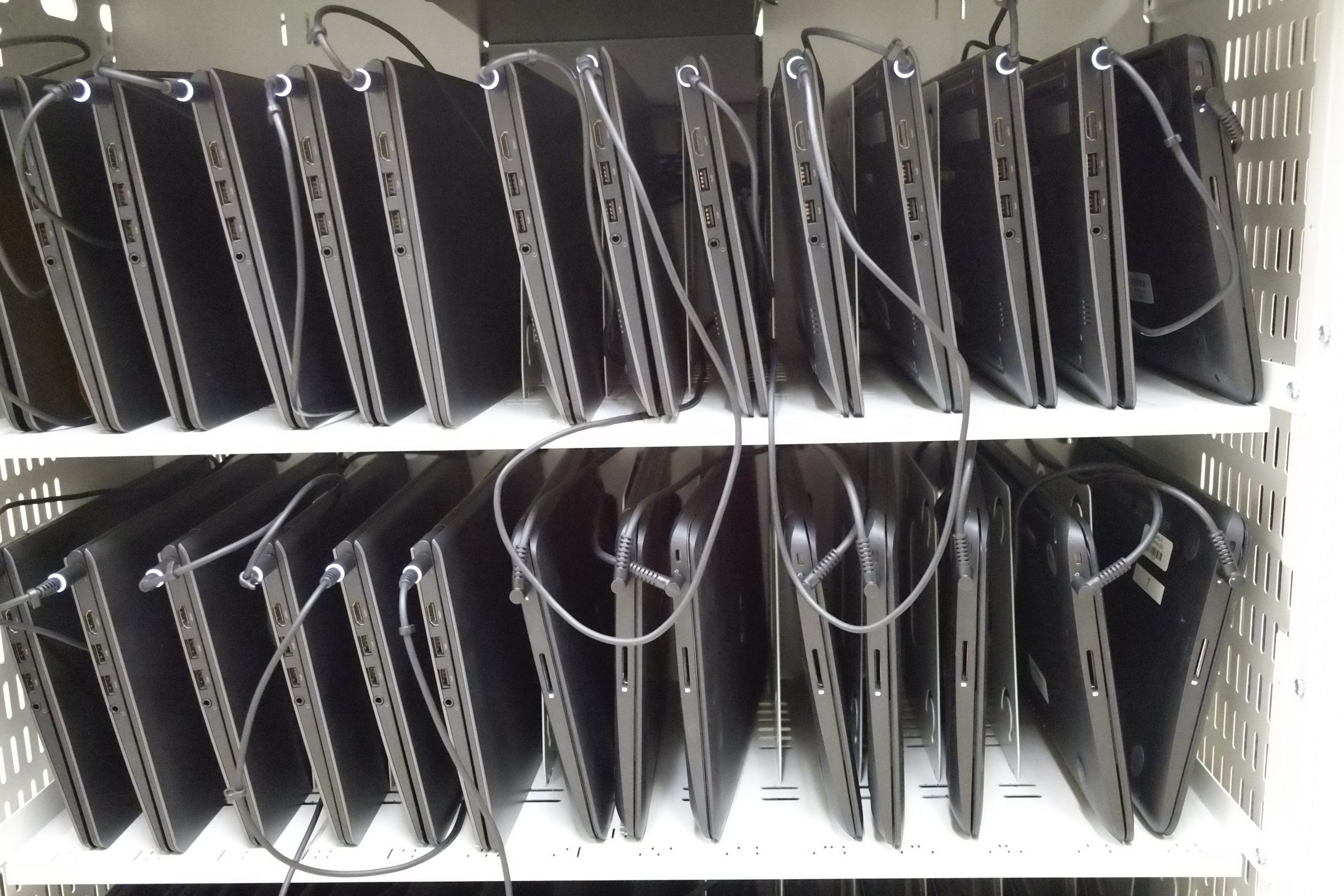 Salem-Keizer Offers Free Chromebook Rentals For Students