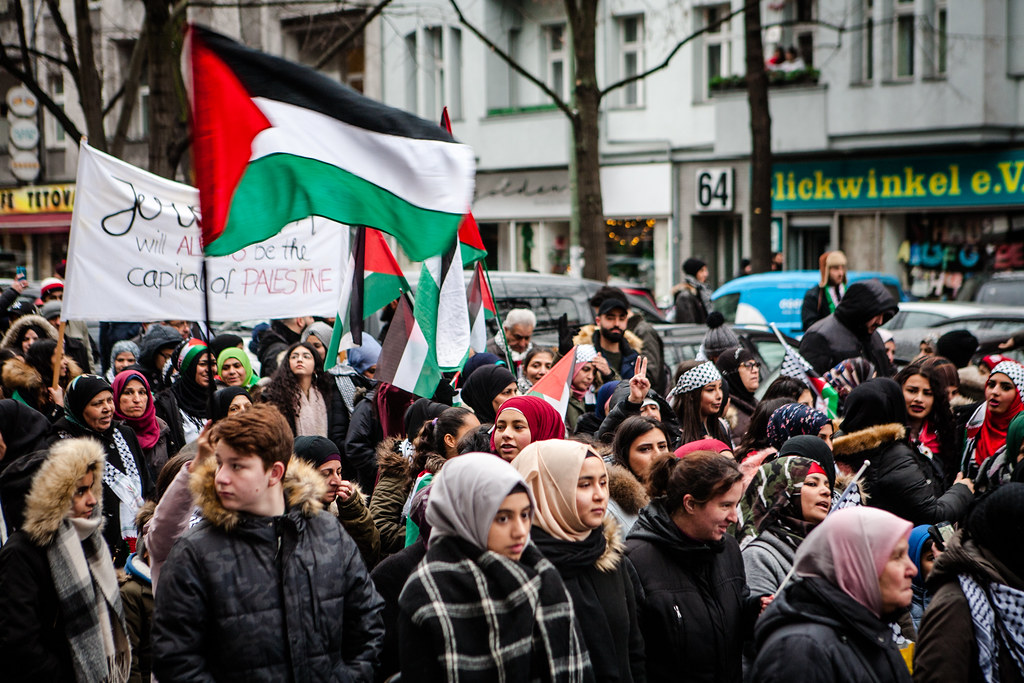 Israel-Palestine protest. Photo provided by Hossam el-Hamalawy on Flickr.
