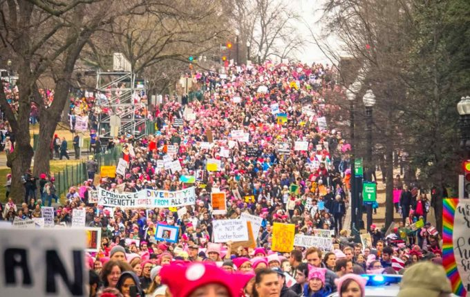 Crowds of citizens rallying against the "pink tax." Photo under Creative Commons CC BY-SA 3.0 (No changes made)
