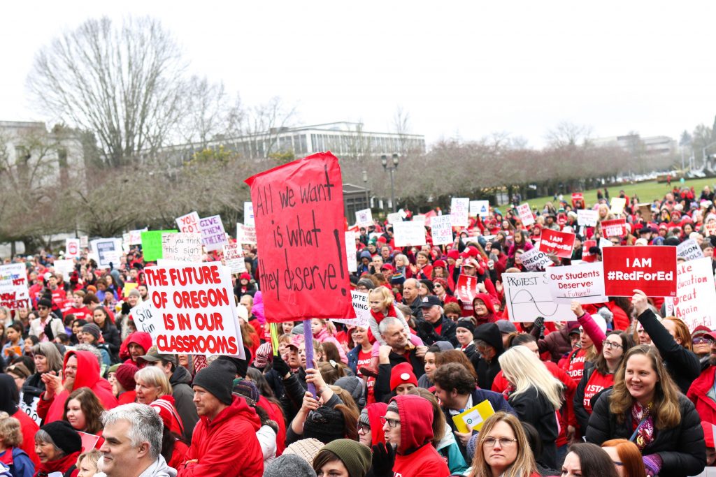 Largest Teacher’s Union in Oregon Choosing to not Endorse Governor Candidates