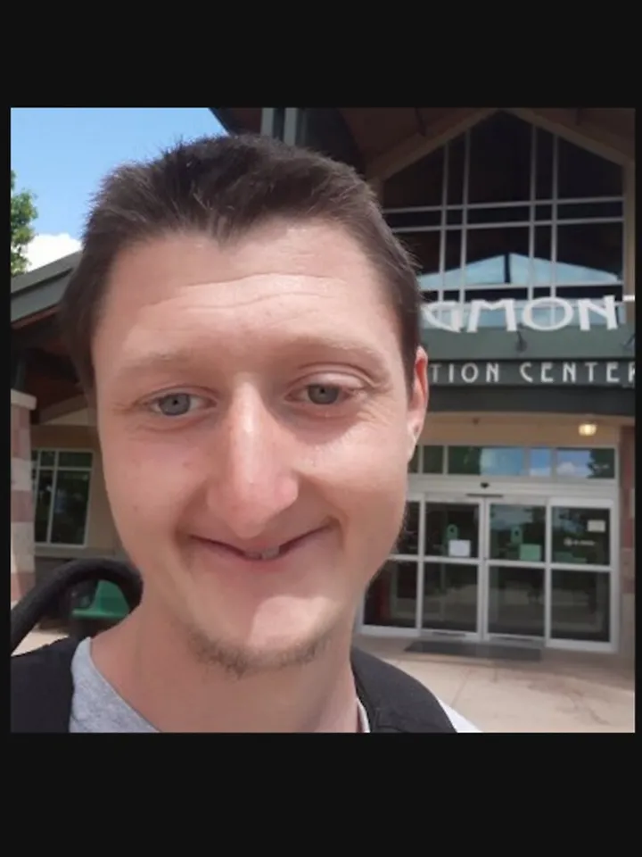 Photo of Daniel Larson found under Creative Commons